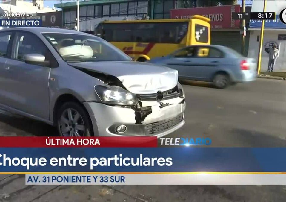 Accidente vial en 31 Poniente y 33 Sur / Adrián Rodríguez