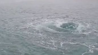 Ojo de agua se forma en Playa del Carmen