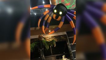 Casa en Nuevo León se vuelve viral por toda la decoración de Halloween | Especial