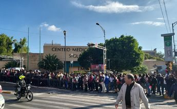 Usuarios abarrotaron el Metrobús ante el cese de operaciones de la L3/ Ramón Ramírez