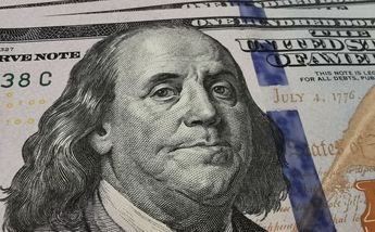 Dólar tipo de cambio /Shutterstock