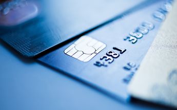 Las tarjetas de crédito son una forma de deuda que se puede adquirir con un banco. | Cortesía