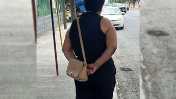 La mujer publicó una fotografía de la señora que supuestamente quería secuestrarla. | Especial