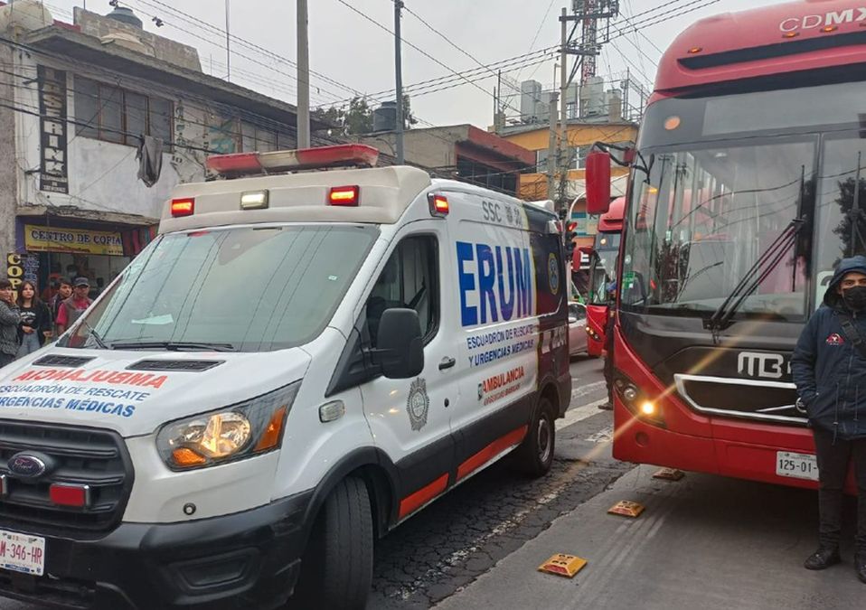 Metrobús atropella a estudiante en Periférico Oriente / Carlos Tejeda