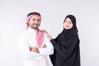 Vestimenta en Qatar/ Istock