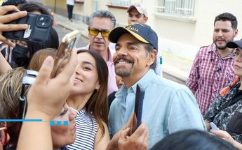 Eugenio Derbez se encuentra en Puebla grabando lo que se cree es una serie para Amazon Prime con el actor Pedro Alonso | Agencia Es Imagen