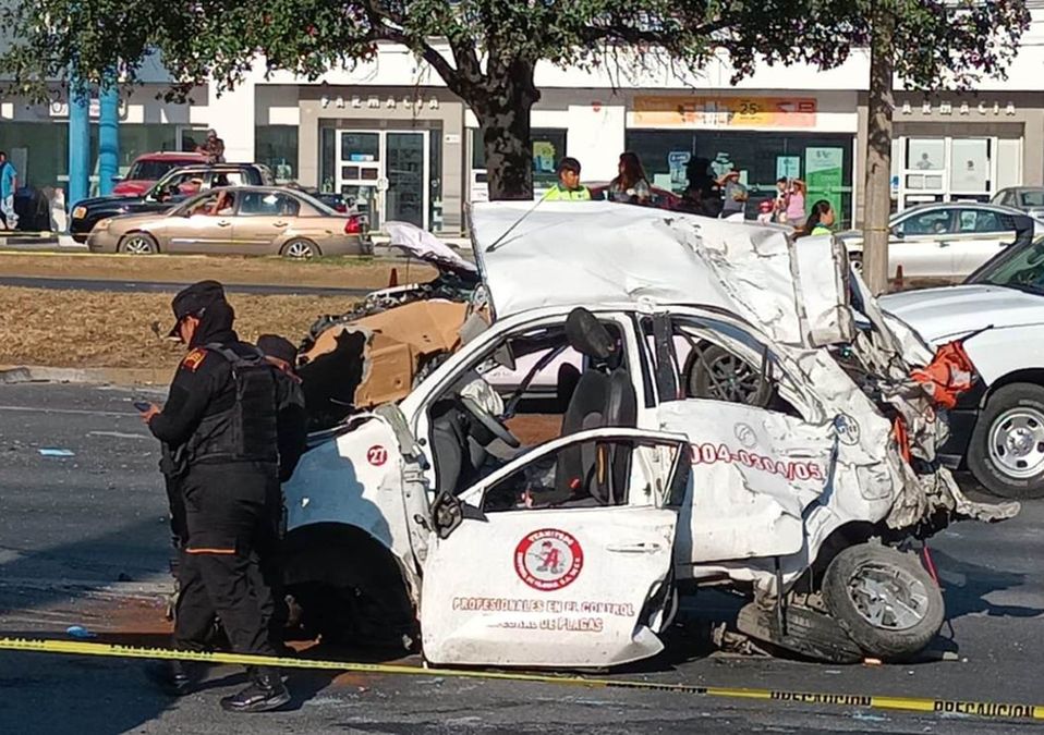 Suman 4 muertos por choque múltiple en avenida Garza Sada en Monterrey. | Erik Rocha