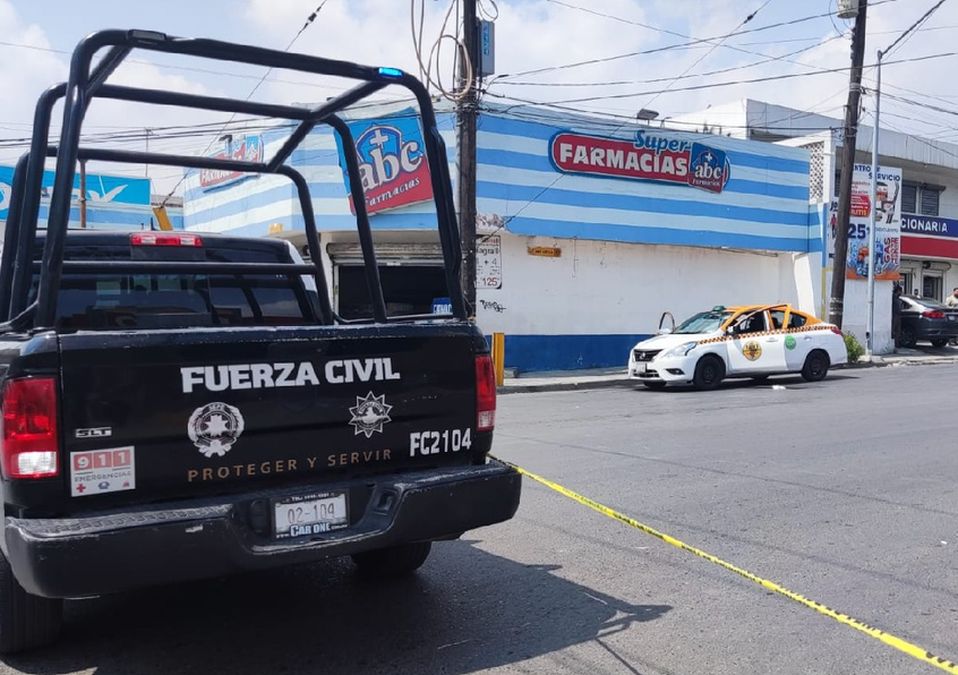 Atacan a balazos a un taxista en la colonia Loma Linda en Monterrey. | Especial