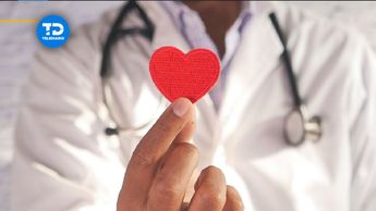 Durante el primer Día del Médico celebrado en México fue homenajeado el doctor Valentín Gómez Farías. Foto: Especial.
