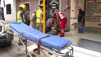 Trabajador cae desde una altura de 3 metros y sufre grave lesión en Torreón | VIDEO