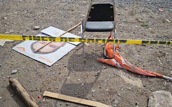 Autoridades resguardan el lugar donde colapsó el escenario en San Pedro. | Fabricio Gallegos