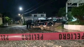 La zona del ataque fue acordonada y permaneció bajo resguardo de la Policía Municipal de Puerto Vallarta