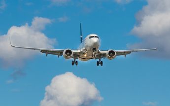Avión en vuelo | Unsplash
