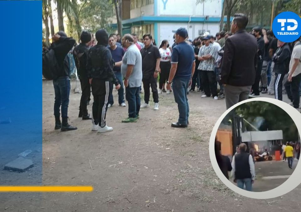 El grupo de encapuchados prendió fuego en la entrada del CCH Vallejo / Redes.