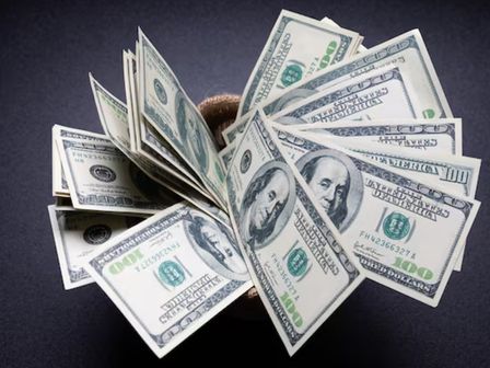 En la segunda mitad de 2025, el dólar se ha mantenido en menos de 19 pesos | Freepik