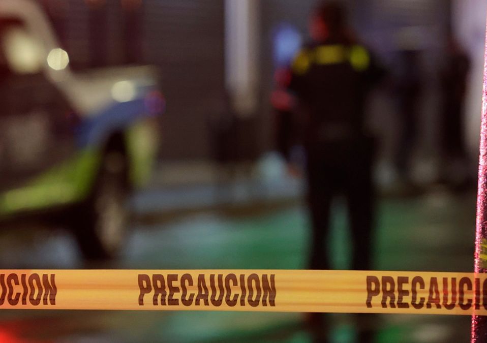 Cintillo de precaución / Archivo