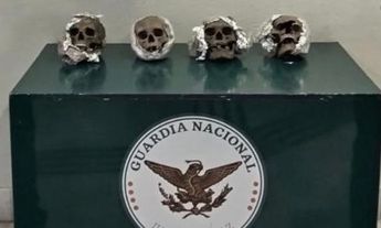 Interceptan cráneos humanos en Querétaro