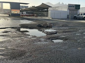 Acceso de los camiones de pasajeros a los andenes de la Central de Autobuses de Monterrey. | Pedro Delgado