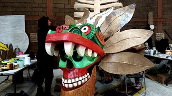 Huitzilopochtli también destaca entre los monumentales que encabezarán el Valle de Catrinas 2026 en Atlixco / Nancy Camacho