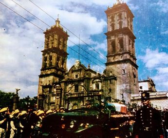 Restos del general Ignacio de Zaragoza en Catedral de Puebla / Eric Hernández Salgado