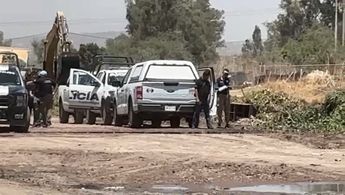 Autoridades llegaron hasta el sitio para extraer el cuerpo/ Especial