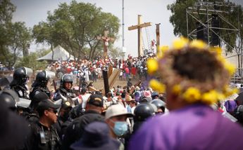 Orden y fe / Araceli López