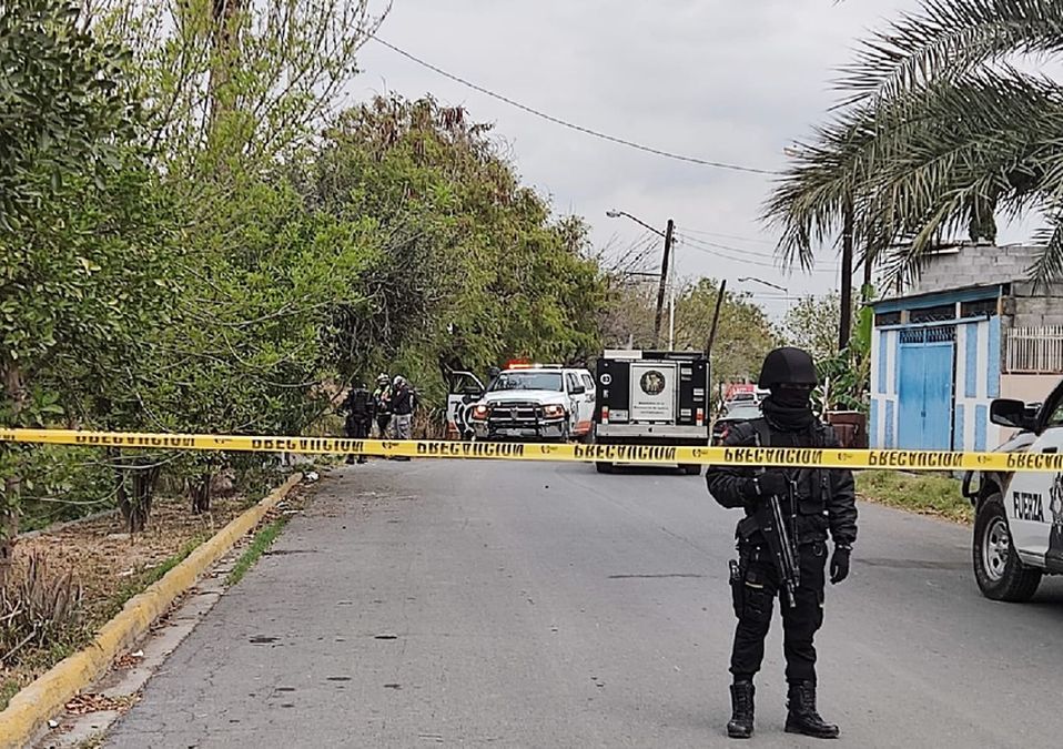 Hallan cuerpo de hombre en arroyo Topo Chico en Monterrey / Francisco Zúñiga Esquivel