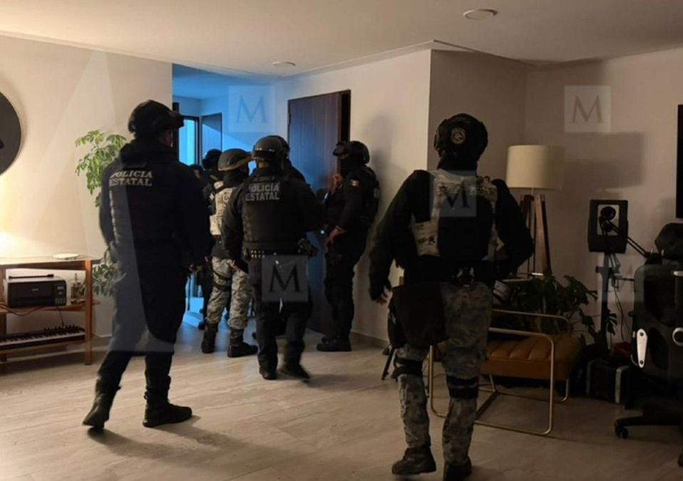 Revelan la forma en que sobrevivió el pequeño hijo del tecladista de Camilo Séptimo al multihomicidio en Atizapán.