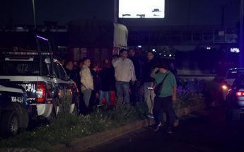 Camión en Ecatepec atropella a dos motociclistas | Enrique Luna