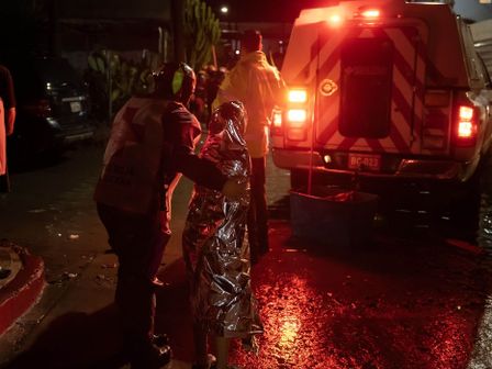 Sigue las indicaciones de los cuerpos de emergencia ante un evento sísmico.