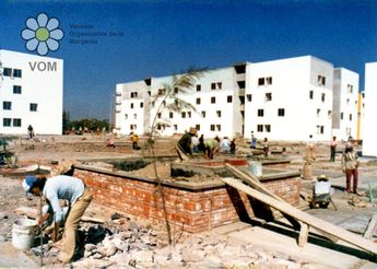 Unidad Habitacional La Margarita en construcción en 1979 / Vecinos Organizados de La Margarita