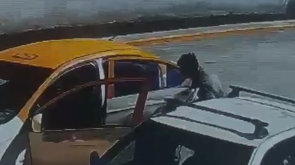 El taxi no tenía placas | Especial