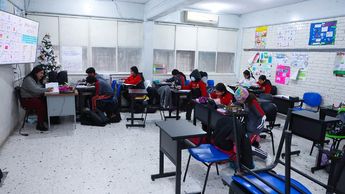 Miles de estudiantes de educación básica regresarán a clases en Nuevo León. | Jorge López