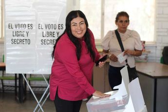 Ruby Salazar, candidata de Morena, acude a votar
