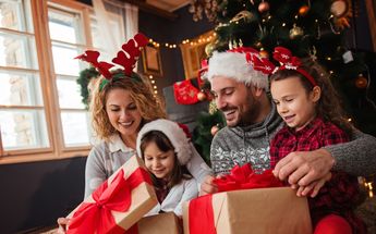 Familia en Navidad / Archivo Milenio