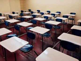 Las aulas volverán a recibir alumnos de educación básica. | Archivo