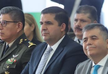 Homero Martínez presente en Segundo Informe de Gobierno de Gómez Palacio