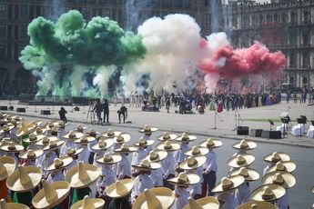 Desfile de la Revolución Mexicana en el Zócalo de la Ciudad de México. | Cuartoscuro