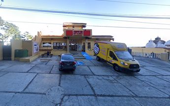 El Oxxo más bonito de México / Captura.