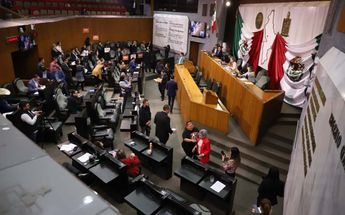 Diputados del Congreso de Nuevo León dijeron estar de acuerdo con enviar alertas fiscales a empresas contaminantes. | Luis Guerra