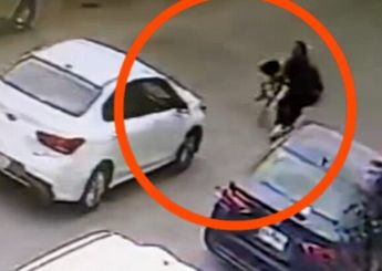 En el clip se puede observar cómo el hombre se encontraba en la parte de afuera de supuestamente su casa en Monterrey. | Especial