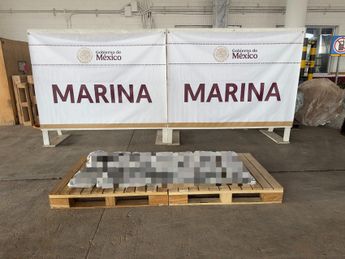 En total, se decomisaron más de 184 kilos de metanfetamina, así como más de 34 de cocaína / Especial