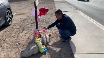 Colocan juguetes en lugar donde niña fue atropellada en Ciudad Juárez