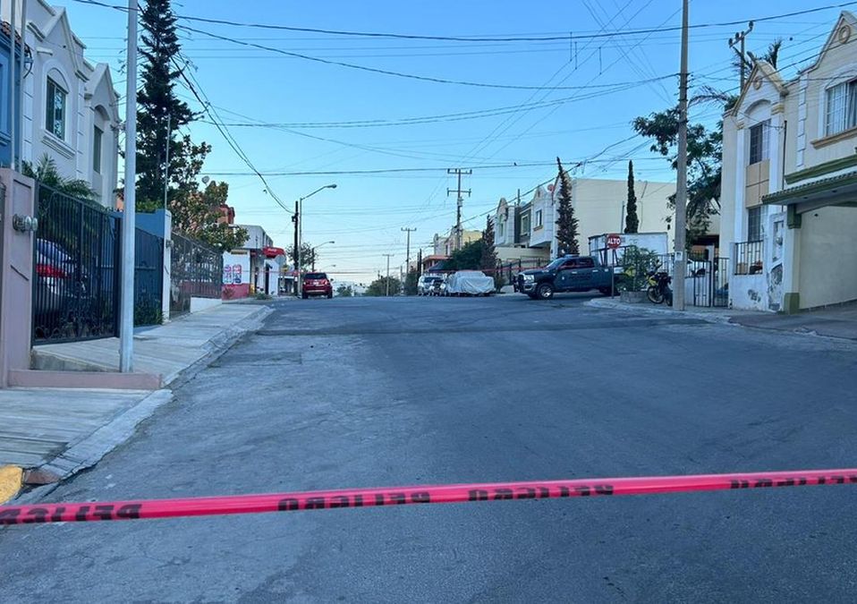 Atacan a balazos a jóvenes en colonia Prados del Sol en Santa Catarina. | Pedro Delgado