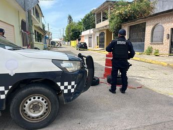 La vigilancia a la vivienda de Roxana es constante, pues ahí habitan ahora sus dos hijos menores de edad que quedaron huérfanos / Fluvio César Martíne