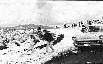 Los pequeños y los grandes disfrutando de la nieve.