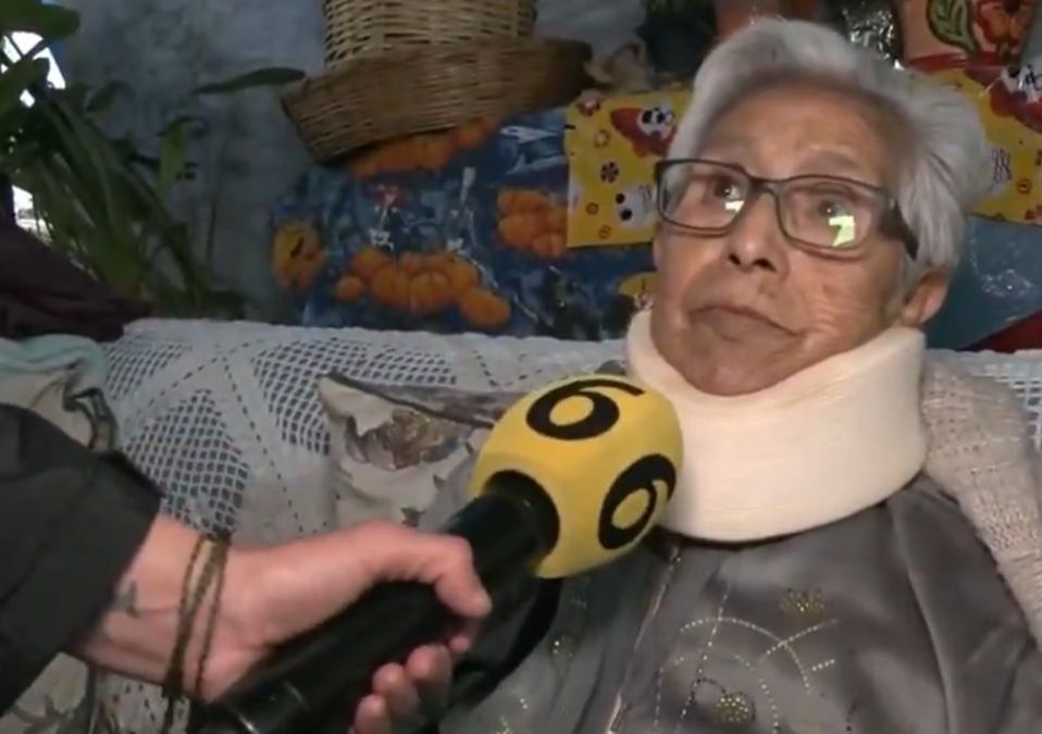 María Teresa sufrió lesiones tras el choque de un camión contra su casa en la 'Bajada del Diablo'. | Telediario