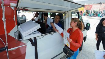 La licencia de conducir en Puebla también se puede tramitar en los módulos móviles del gobierno estatal | Agencia Es Imagen