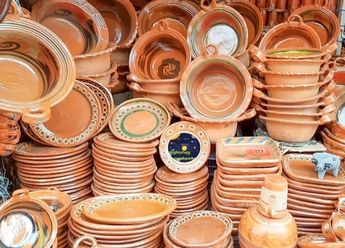 Cómo curar una olla de barro antes de utilizarla