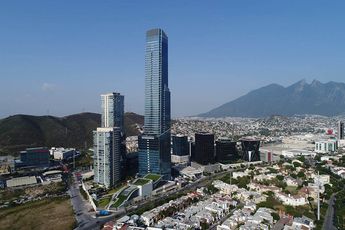 El Área Metropolitana de Monterrey tiene varios edificios de gran tamaño que pueden ser suceptibles a daños por sismos. | Archivo